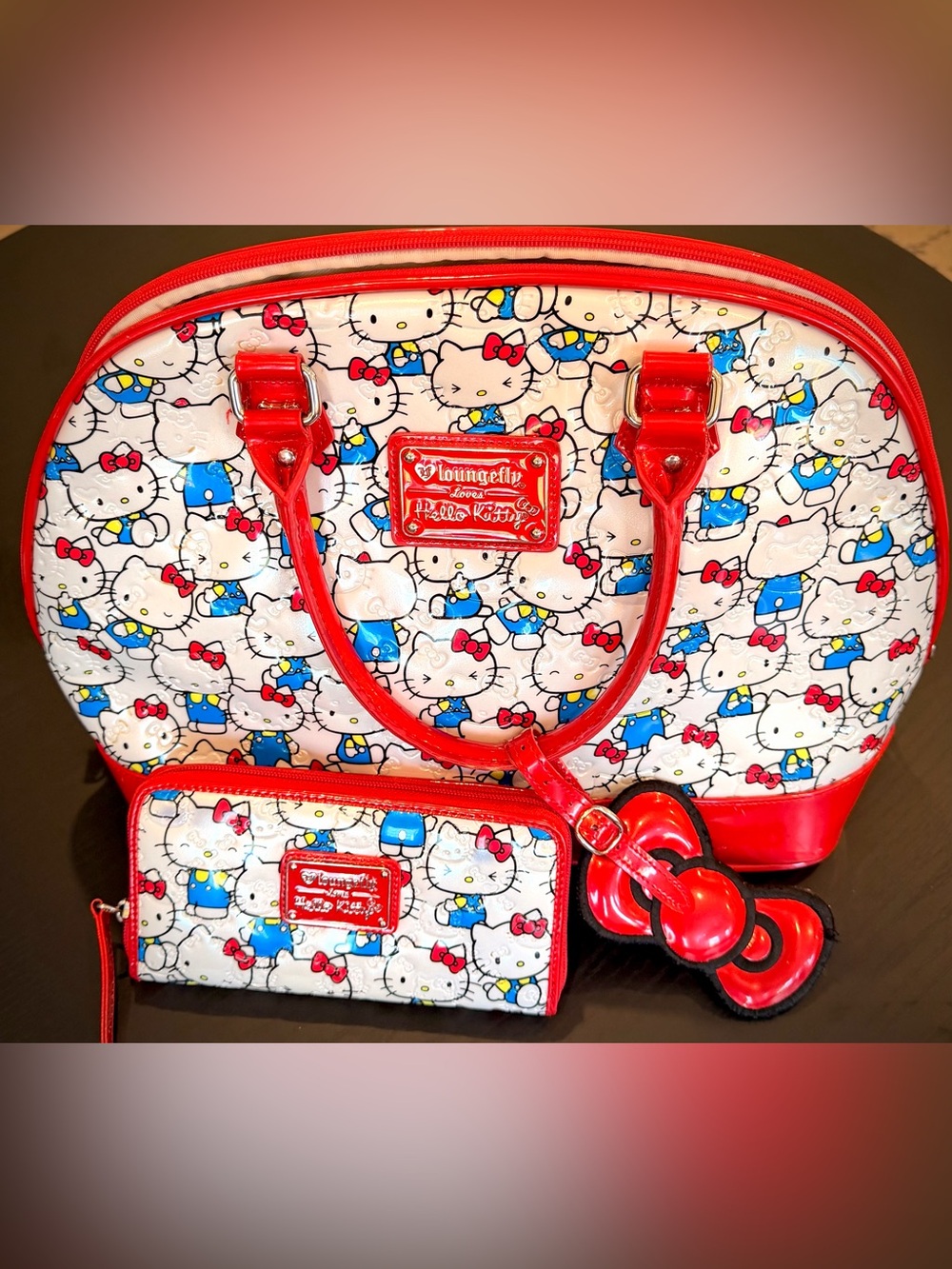 RARE Loungefly Loves Hello Kitty Embossed Red Patent Dome Satchel Bag/Wallet Set